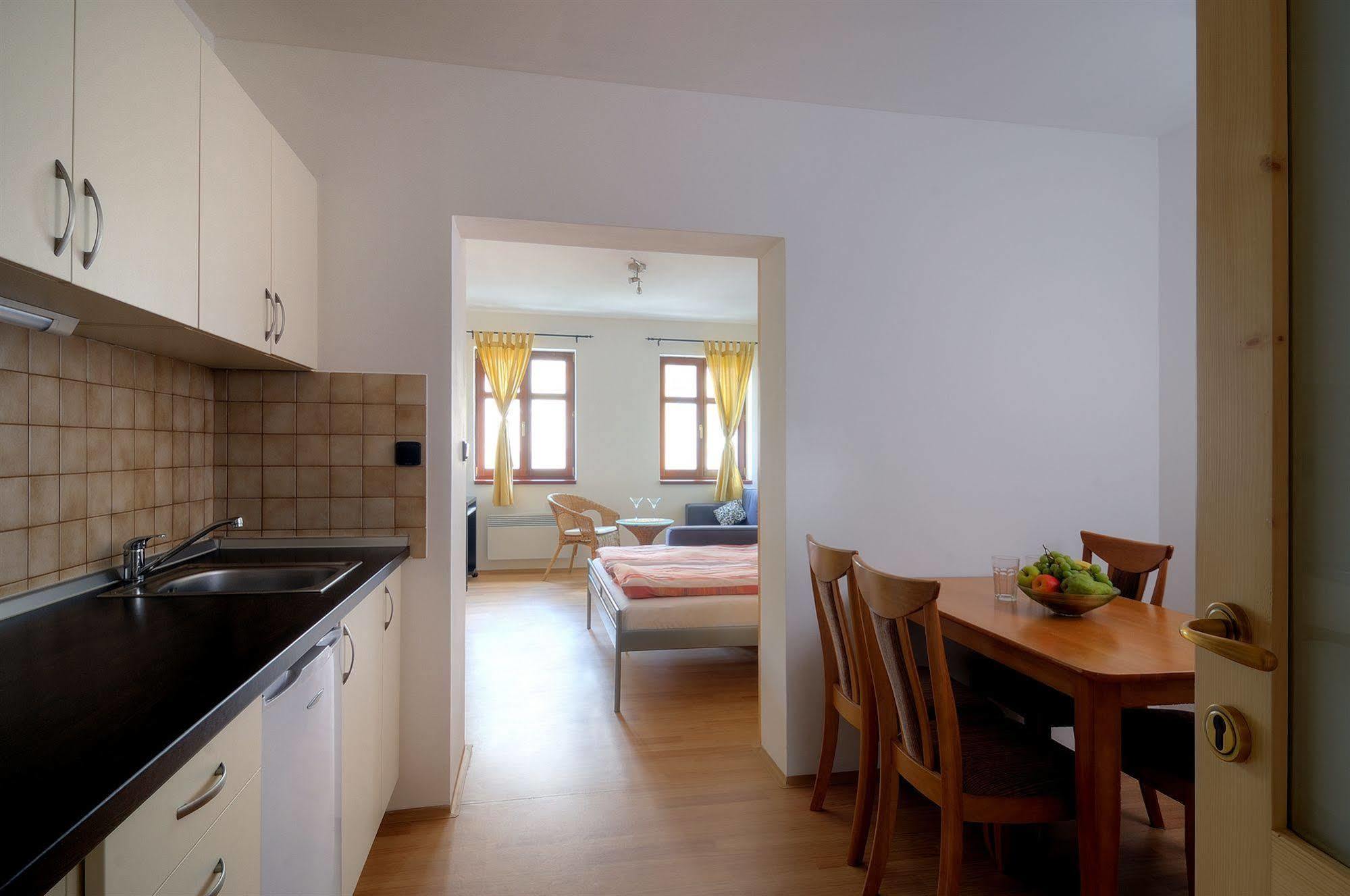 6 * Praha