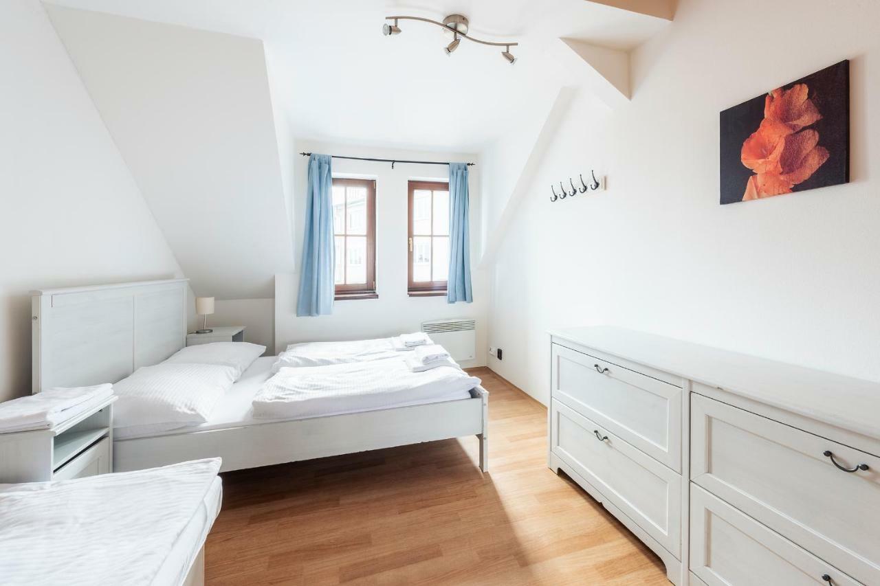 Apartmán 6 *