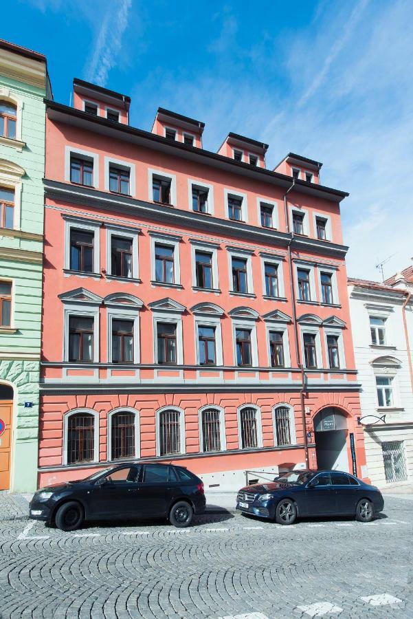 6 Apartmán *